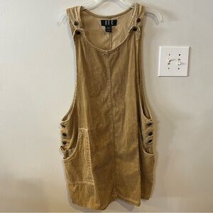 corduroy dress
brand rue 21
size large
good condition
bundles are discounted